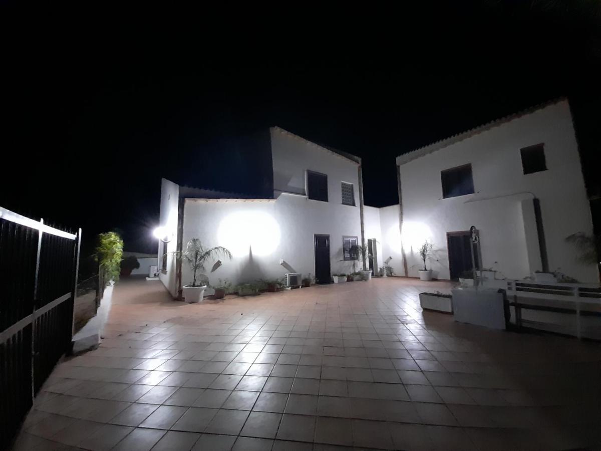Il Baglio Di Donna Rosa Hotel Custonaci Exterior photo